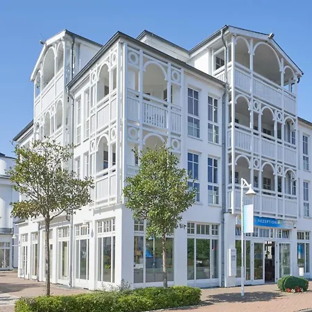 Moderne Mit Balkon Und Wlan In * Sellin (Rugen)